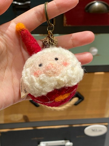 偷喝紅酒的耶誕老公公羊毛氈吊飾