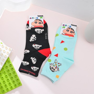 蠟筆小新少女襪2雙入-滿版綠+黑22-26cm