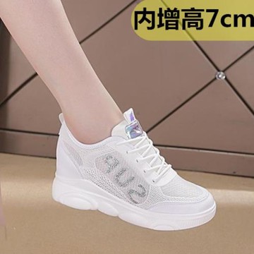 香港夏季透氣爬山鞋內增高7cm超薄網面鞋小白鞋輕便軟底小熊鞋女