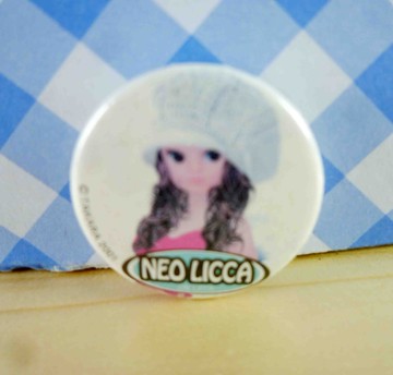 【震撼精品百貨】NEO LICCA麗卡~別針/胸針-帽粉衣