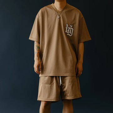 UNKNOWNDOMAIN CW#1813 SPORTS TEE-CARAMEL