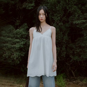 CC.DAILY-蕾絲緹花棉麻短洋(二色)-女【J2CO030】