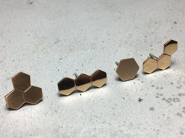 AJEOSSI【手工×客製×DIY】 黃銅、紅銅×蜂巢耳環敲字