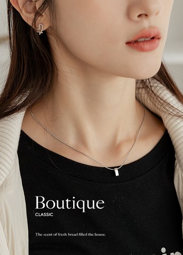 銀色小方塊項鍊