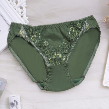 myBRA春天花季 透膚蕾絲中腰三角內褲