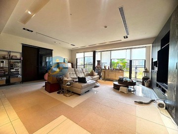 大降價/高鐵特區/廣場綠地首排/原3+1房平車 ｜高雄市左營區重愛路