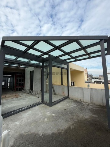 近市區面寬四米可住可店全新孝親電梯透天車庫停車｜新竹市北區延平路一段