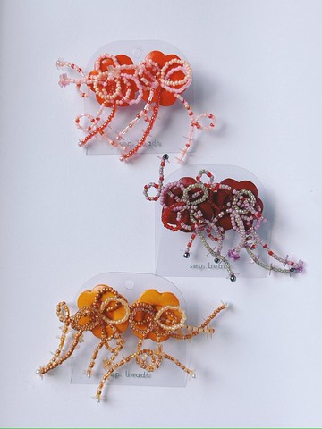 捲鬚木花 共三色