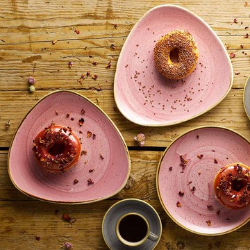 Churchill | STONECAST點藏系列粉紅色-23 cm 三角盤