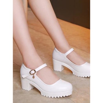 2025新款中年模特走秀粗跟單鞋女圓頭淺口防水臺舒適中跟職業單鞋