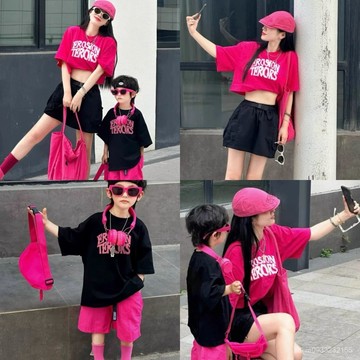 8142名老顧客🥳 親子裝短袖T恤 純棉字母圖案 一家三口四口 母女母子裝 高級感休閒 拍照穿搭炸街