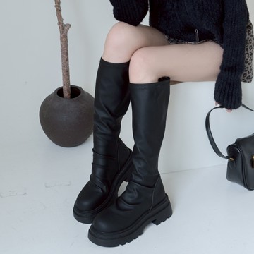 韓團指標百搭厚底後拉鍊長靴 ND785563