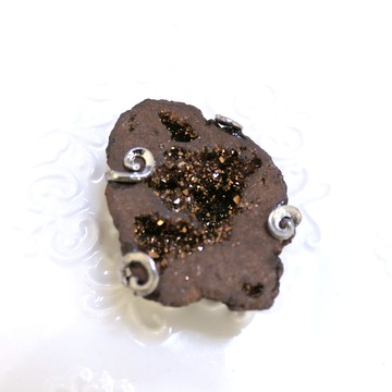 【寶峻晶石館】星彩水晶墜飾DZS-303