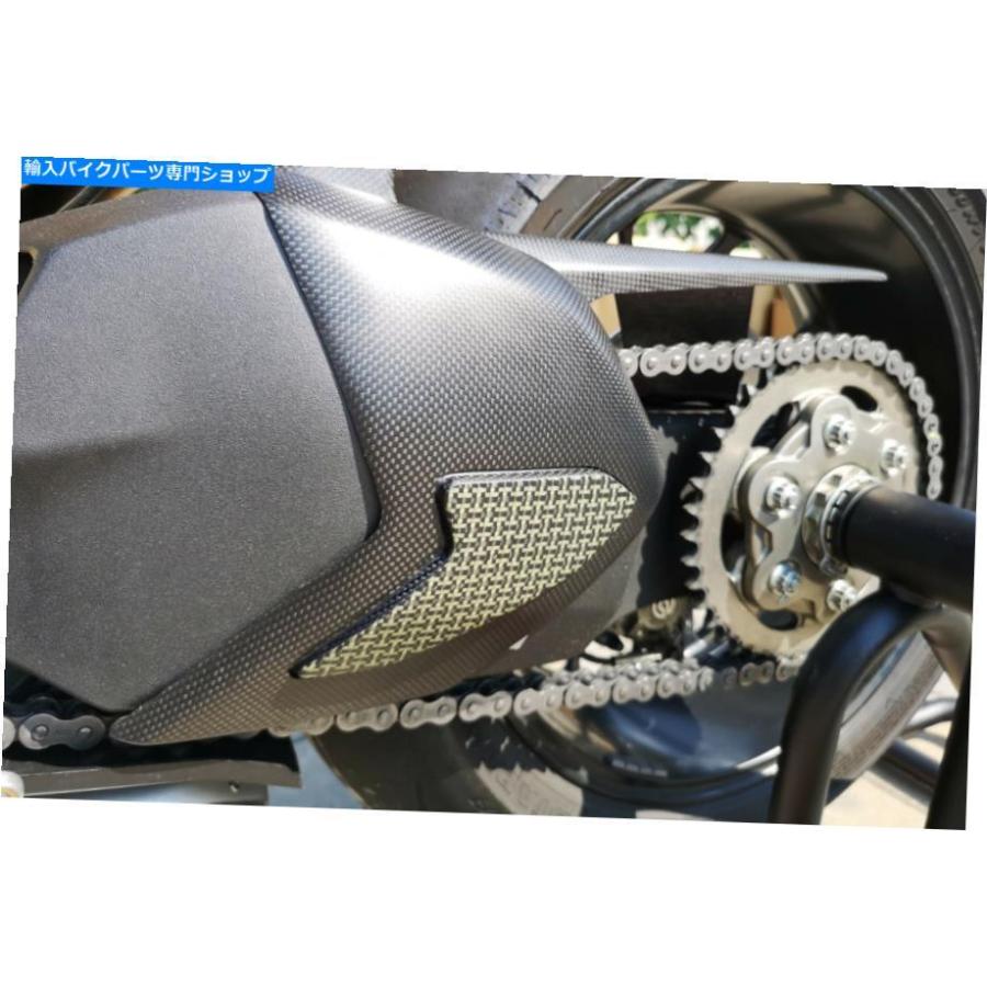 CNC Racing カーボン ラジエターサイドカバー　Ducati STFV2 CNC Racing カーボン ラジエターサイドカバーDucati STFV2