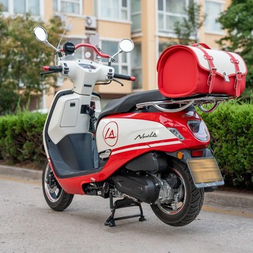 公司貨 免運 開立發票 車尾箱 機車後備箱 機車置物箱 機車尾箱 機車後行李箱  摩托車尾箱包復古后座包電動車皮尾箱ns125la踏板后尾包備箱通用