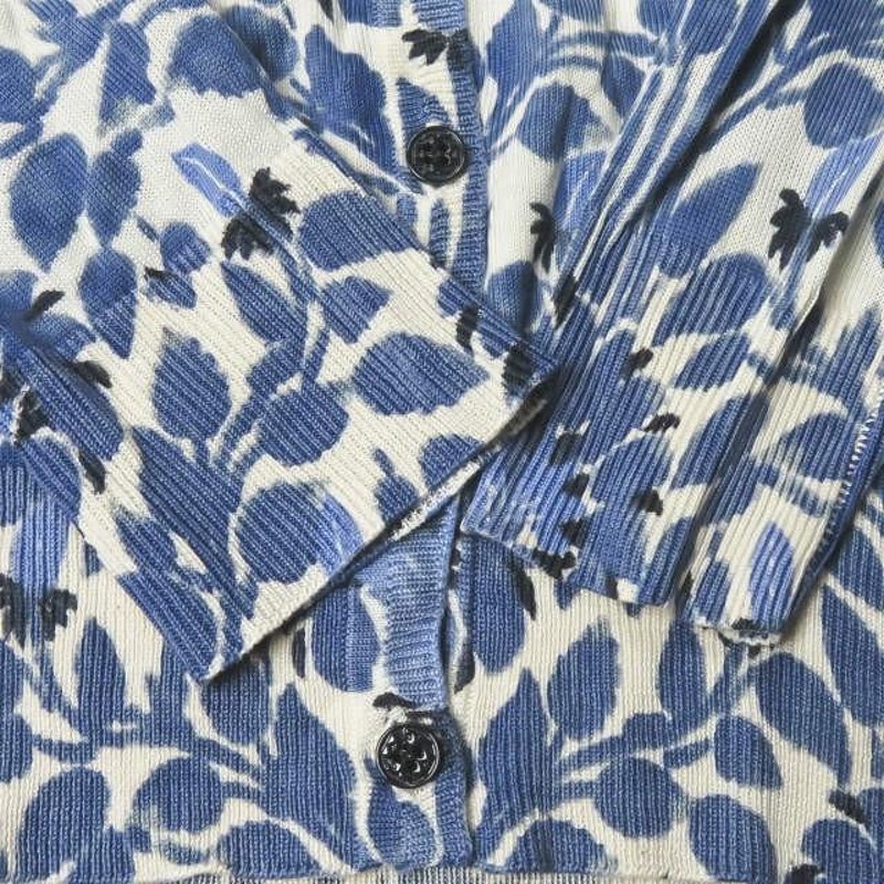(美品)トリーバーチ　上品　シルク　アンサンブル 　長袖カーディガン 美品)トリーバーチ 上品 シルク アンサンブル 長袖カーディガン