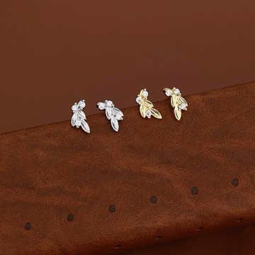 Sweet Air D3303 日韓流行耳飾 小巧清新樹葉點綴鋯石 耳針 耳環