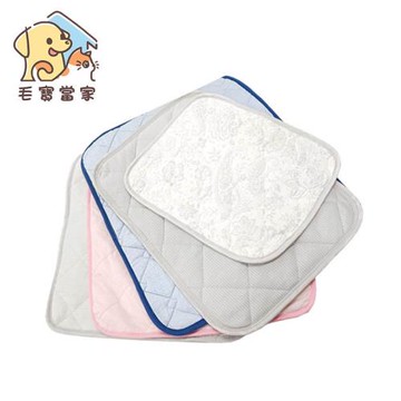 (毛寶當家)寵物冰涼絲絎縫墊L號66*56cm 不易吸熱冰絲材質 貓狗冰絲墊 涼墊 貓狗毯 涼感
