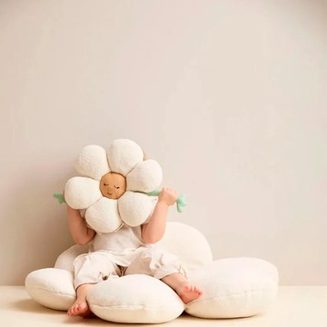 生日禮物【aelgmark 北歐生活選物】瑞典 Kid's Concept 花朵造型抱枕 療癒居家小物 附精美禮物包裝