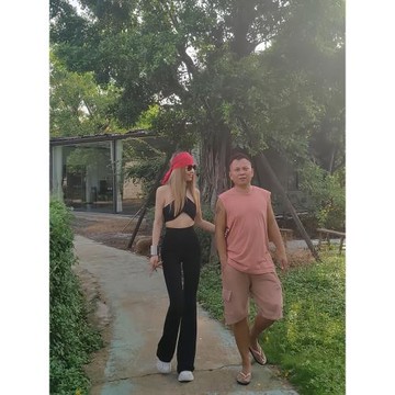 AOAOMISSSHOP鰲鰲家2025新款白色微喇叭褲長褲【捻絲微透】