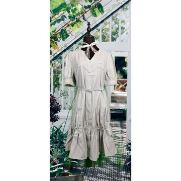 女裝單排扣通勤a字裙品牌撤柜