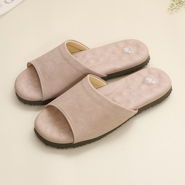 【維諾妮卡】舒適減壓 優質乳膠室內皮拖鞋-米色