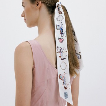 【Ven & Qu】摩天輪奶油色絲巾 6×110cm – 優雅印花