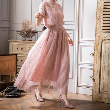質感低調繡亮片基本款紗裙 粉色