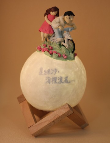 客製人像藍牙音響星球物語燈,一份永久的情人節禮物.(只寄香港)