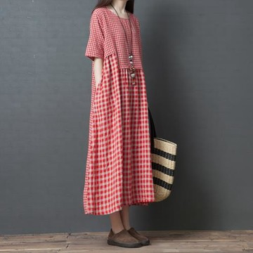 2026夏季新款韓版寬松大碼女裝時尚不規則拼接棉麻格子短袖連衣裙