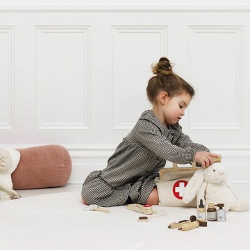 英國 Le Toy Van - 【角色扮演】小小獸醫診療玩具組