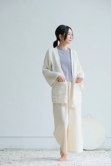 開襟寬袖口袋罩衫 / 雙層紗 米白