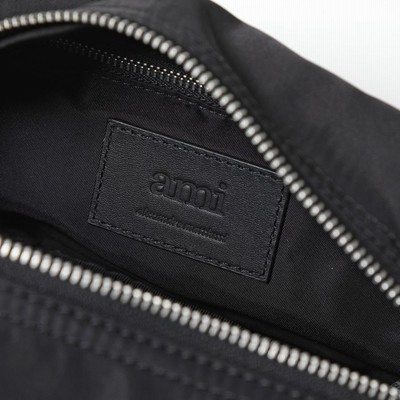 ami paris アミパリス クラッチバッグ AMI DE COEUR POUCH