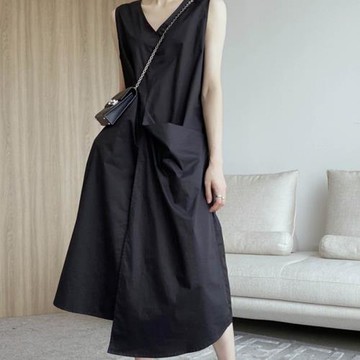 2023前后兩穿設計感V領無袖連衣裙女夏季氣質背心裙