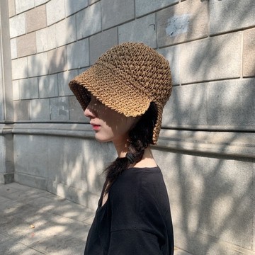 🌞韓版開叉扎馬尾手工編織草帽女夏百搭日系水桶顯臉小個性度假漁夫帽盆帽優質