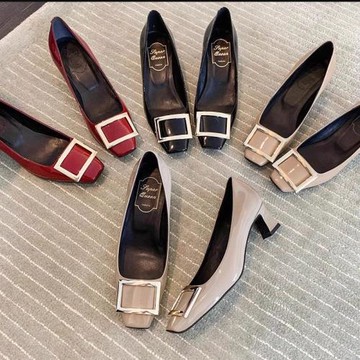 2025春季新款 網紅同款rv漆皮方扣單鞋 粗跟中跟方頭淺口女鞋通勤