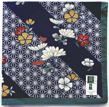 日本風呂敷禮品包裝，20 x 19 吋。正念哲學