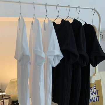 ！白色短袖t恤女全棉夏秋簡約寬松純色打底衫圓領情侶裝上衣