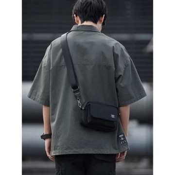 木村耀司斜挎包男運動牛津布橫款潮牌機能胸包單肩包男士背包挎包