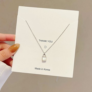 氣質設計感小鎖頭吊墜項鏈女鈦鋼個性網紅頸鏈時尚鎖骨鏈