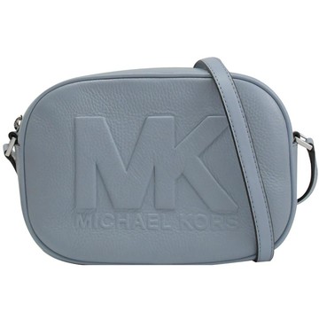 Michael Kors Jet Set Travel 立體MK荔枝紋斜背包.淡藍