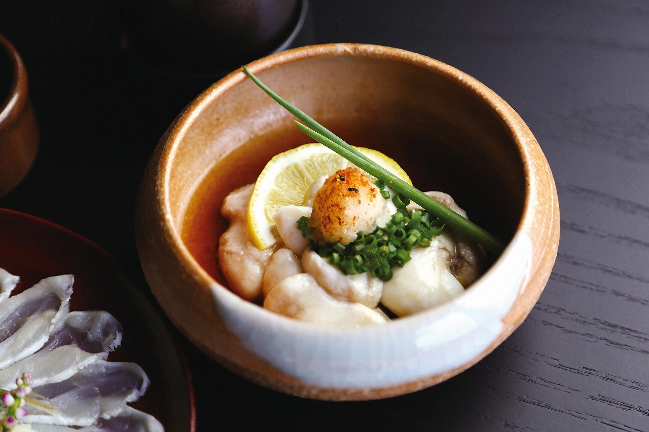 輪島港水揚げ天然ふぐ　ふぐ鍋セット（骨付き切り身＆白子）