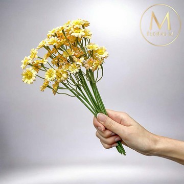 以後都走花路吧🌷快速出貨【Floral M】法式野餐洋甘菊檸檬黃仿真花花材（1入組）