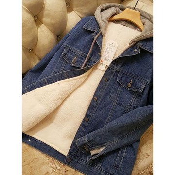 2025年加絨加厚仿羊羔毛中長牛仔外套女寬松情侶冬季連帽棉衣大碼