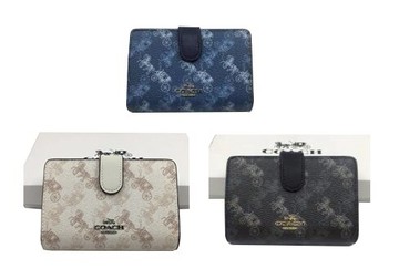 雪黛屋~COACH 中皮夾國際正版保證防水防刮皮革二折皮帶釦+L型拉鍊主袋品證購證盒塵套袋候10-15日C879361