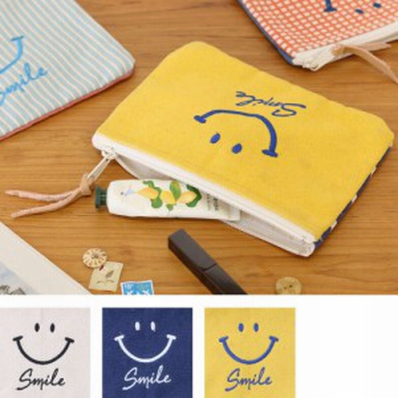 化粧ポーチ ポーチ スマイル プレゼント ペンケース もこもこ 刺繍 スマイリー 素材 バック 通販 Lineポイント最大1 0 Get Lineショッピング