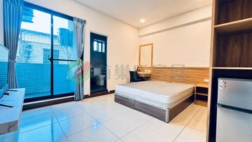 安平市政輕軌百坪七套房店墅｜台南市安平區永華四街
