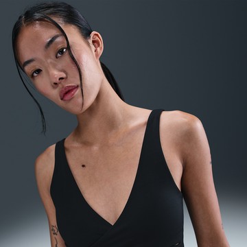 Nike One Women's Light-Support Padded Sports Bra