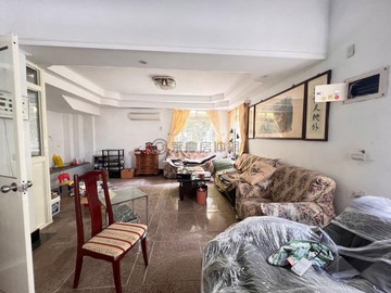 金龍湖大空間花園別墅*金龍湖景*三代同堂｜新北市汐止區湖東街