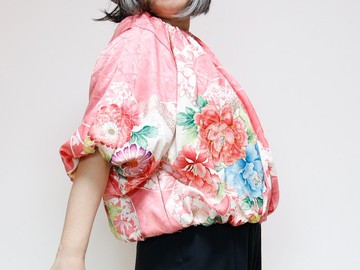 採用古董和服製成的獨一無二氣球外套。免費送貨。和服改造。